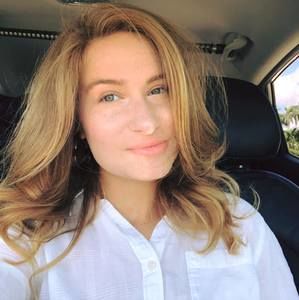 Meet your Posher, Sophia